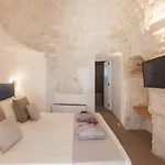 Trulli Zaccano Con Piscina Privata