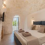 Trulli Zaccano Con Piscina Privata